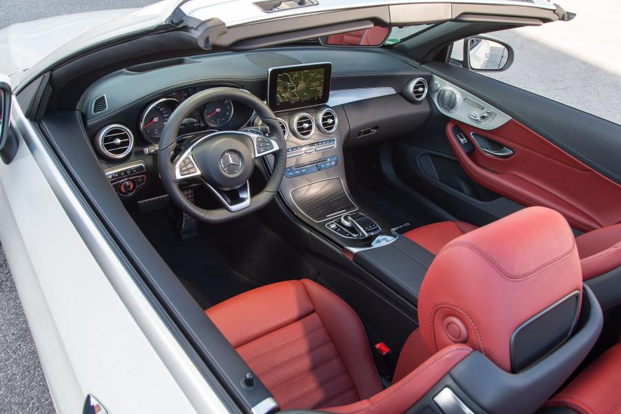  Mercedes-Benz C300 Cabriolet AMG Line 2016 года  (фото 15 из 32)
